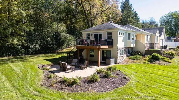 9910 Credit River BLVD, Prior Lake, MN 55372