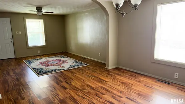 404 N VAN BUREN ST,  West Frankfort,  IL 62896