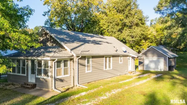 118 N ROOSEVELT ST, North Pekin, IL 61554