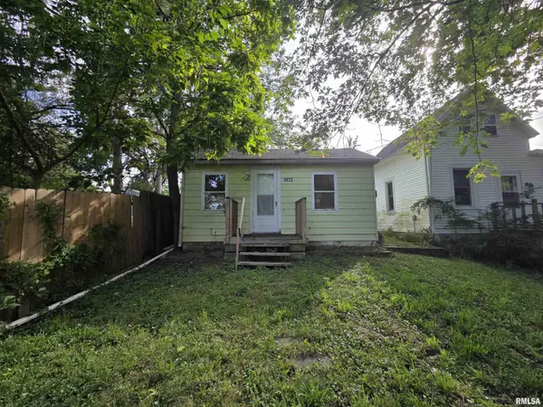 3822 N FABER ST, Peoria Heights, IL 61616