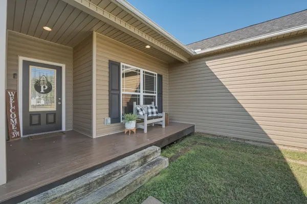 391 Autumn Hills Dr, Rickman, TN 38580