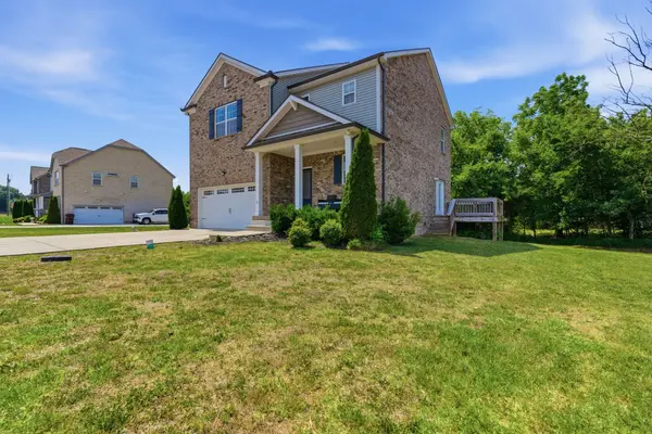 304 Twelve Oaks Ln, Lebanon, TN 37087