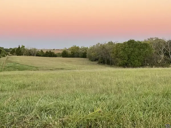 00000 S Adams Rd, Lyndon, KS 66451
