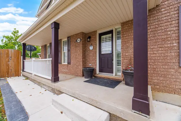 355 Brisdale DR, Brampton, ON L7Z 3M6