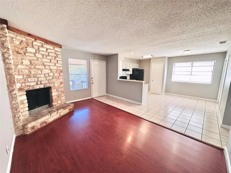 9808 Roxanna DR #C, Austin, TX 78748