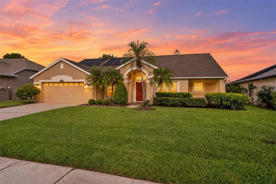 13715 BLUEWATER CIR, Orlando, FL 32828
