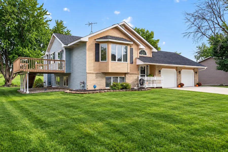1608 Tierney DR, Hastings, MN 55033