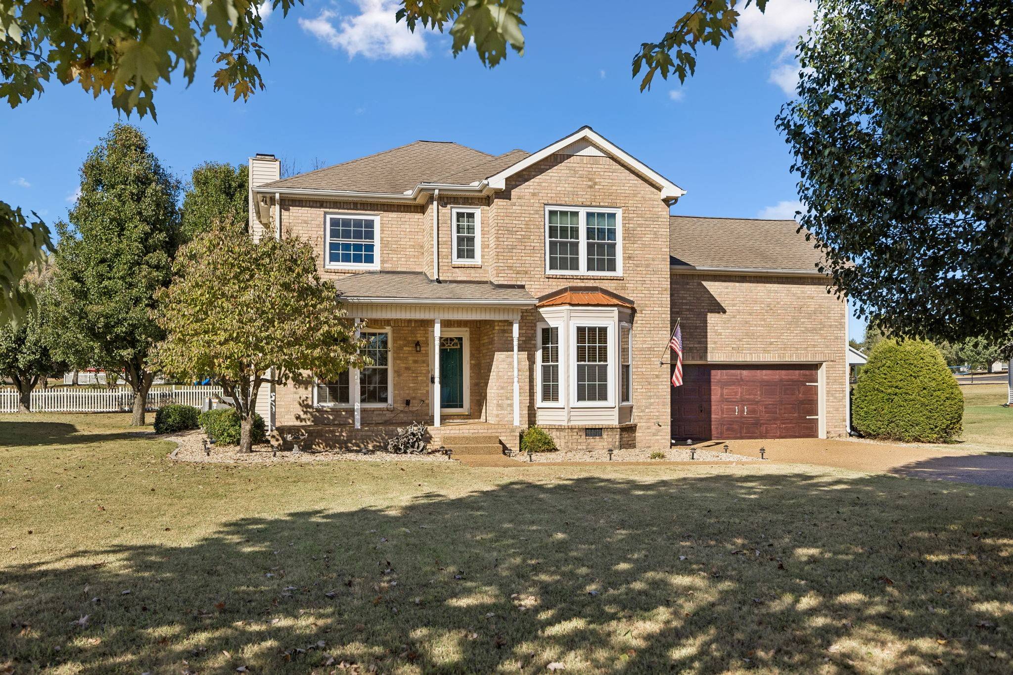 2120 Iroquois Ct, Thompsons Station, TN 37179