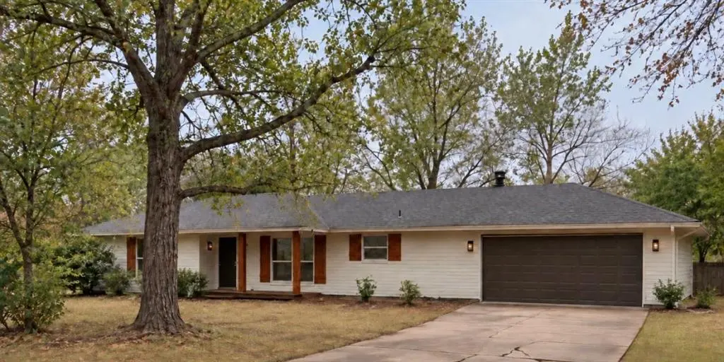 1904 Van Buren Ave NE, Piedmont, OK 73078