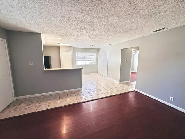 9808 Roxanna DR #C, Austin, TX 78748