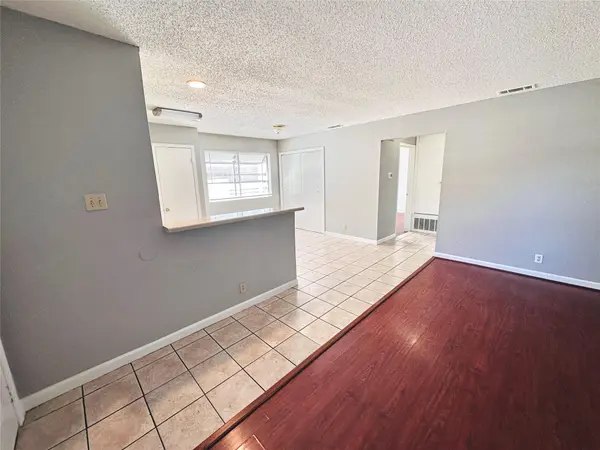 9808 Roxanna DR #C, Austin, TX 78748