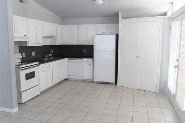 3113 FRITZ HUGHES PARK RD, Austin, TX 78732