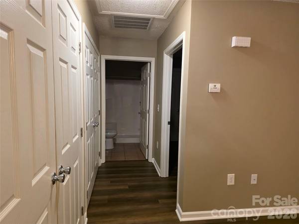 505 2nd Street PL NE #E2, Conover, NC 28613