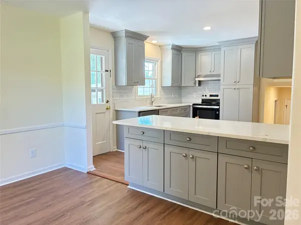 1140 Fieldstone RD, Mooresville, NC 28115