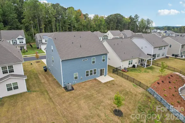299 Hamptons Cove RD, Troutman, NC 28166