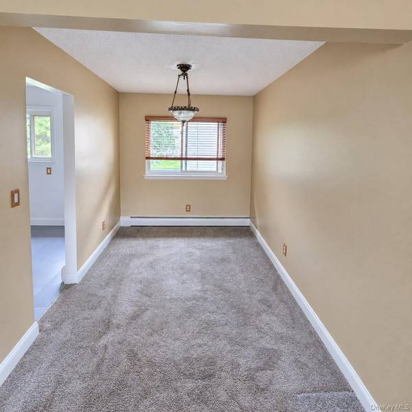 3 Fishkill Glen DR #B, Fishkill, NY 12524