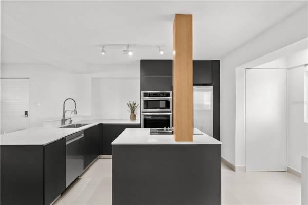 656 AVENIDA MIRAMAR #8C, San Juan, PR 00907