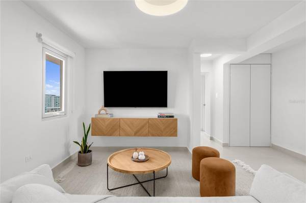 656 AVENIDA MIRAMAR #8C, San Juan, PR 00907
