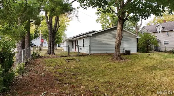 714 Morris ST, Farmington, MO 63640