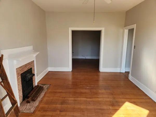 664 W Oakdale AVE #3, Chicago, IL 60657