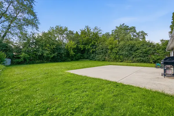 206 Judy LN, Streamwood, IL 60107
