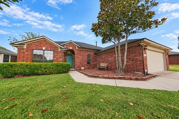 2728 NW 163rd ST, Edmond, OK 73013