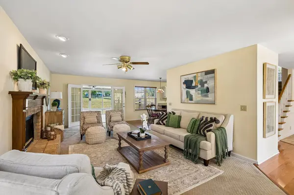 2120 Iroquois Ct, Thompsons Station, TN 37179