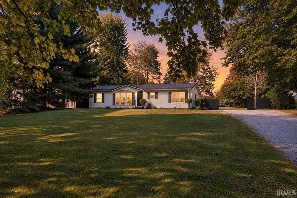 12599 State Road 120 ***, Middlebury, IN 46540-9672