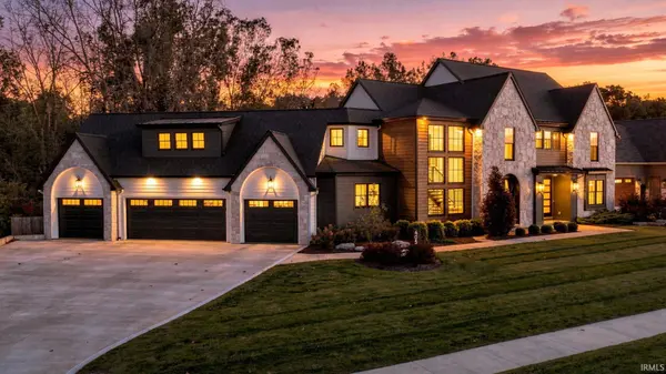 405 E Basalt DR, Huntertown, IN 46748
