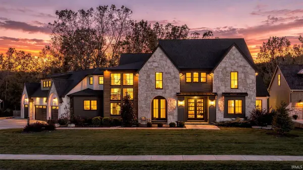405 E Basalt DR, Huntertown, IN 46748