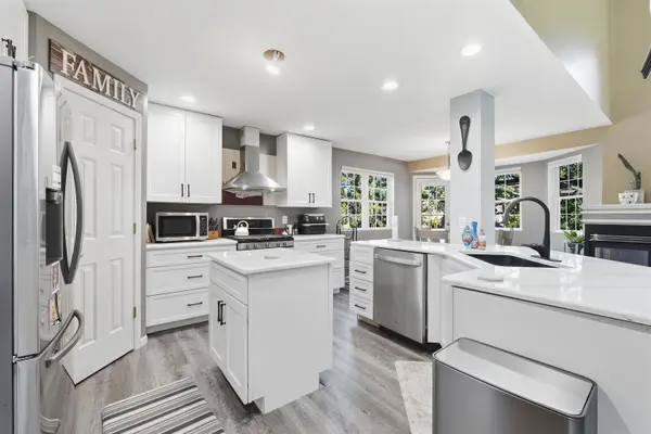 23135 Karington CT, Elkhart, IN 46516-9119
