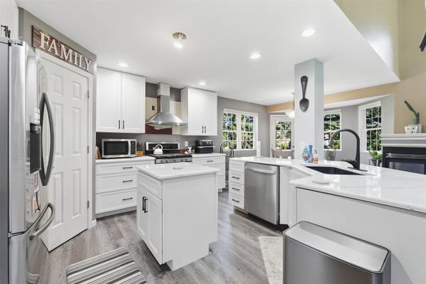 23135 Karington CT, Elkhart, IN 46516-9119