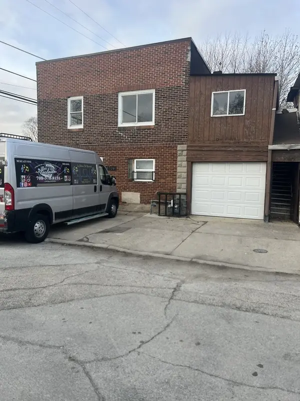 15704 Willard AVE, Harvey, IL 60426