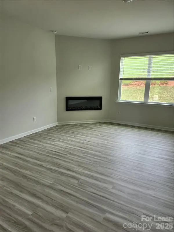 1343 37th Avenue LN NE, Hickory, NC 28601