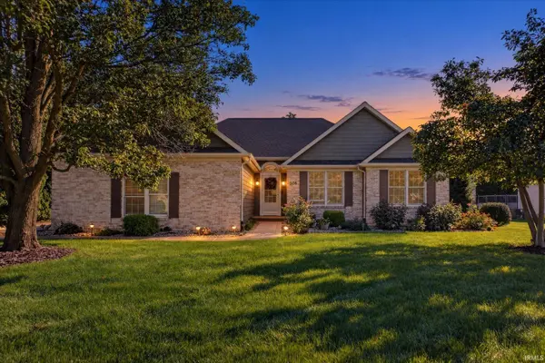 506 Parkwood CT, Goshen, IN 46526