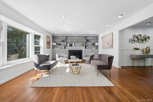 97 Runyon PL, Scarsdale, NY 10583