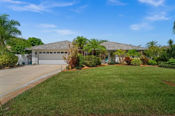 518 DOVER DR S, Englewood, FL 34223
