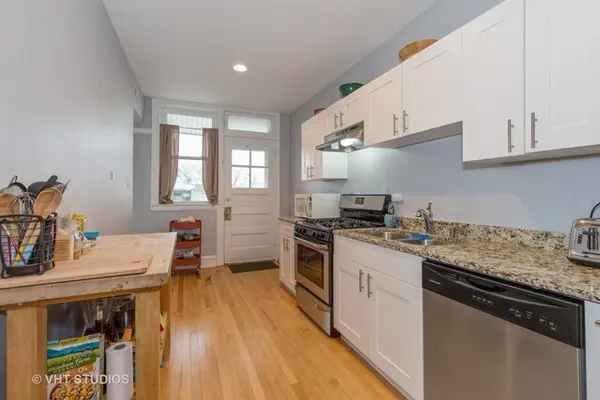 2633 W carmen AVE #3E, Chicago, IL 60625
