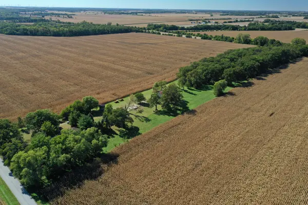 7406 County Rd 60, Rensselaer, IN 47978