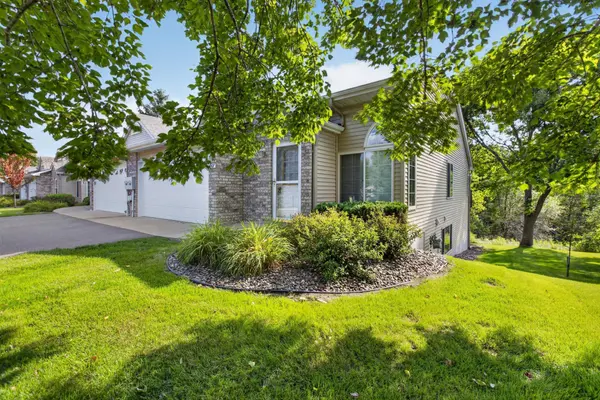 1007 N Rum River DR, Princeton, MN 55371
