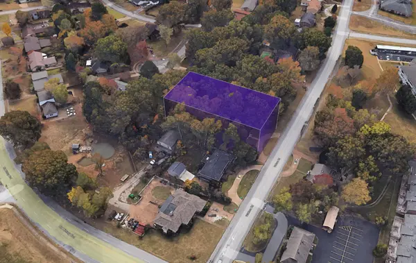 582 Wallace Rd, Jackson, TN 38305
