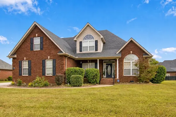2317 Saint Andrews Dr, Murfreesboro, TN 37128