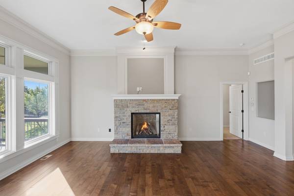 8846 W Westlakes Court, Wichita, KS 67205