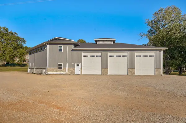 38 Autumn CIR, Rogersville, MO 65742