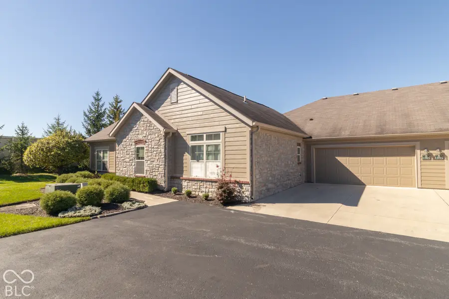 13907 Rue Charlot LN #27, Mccordsville, IN 46055