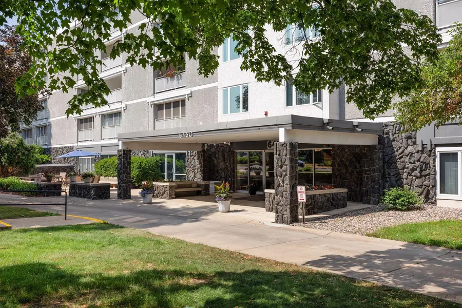 6450 York AVE S #505, Edina, MN 55435