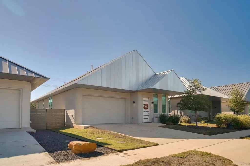 304 Painted Sunset DR, Georgetown, TX 78628