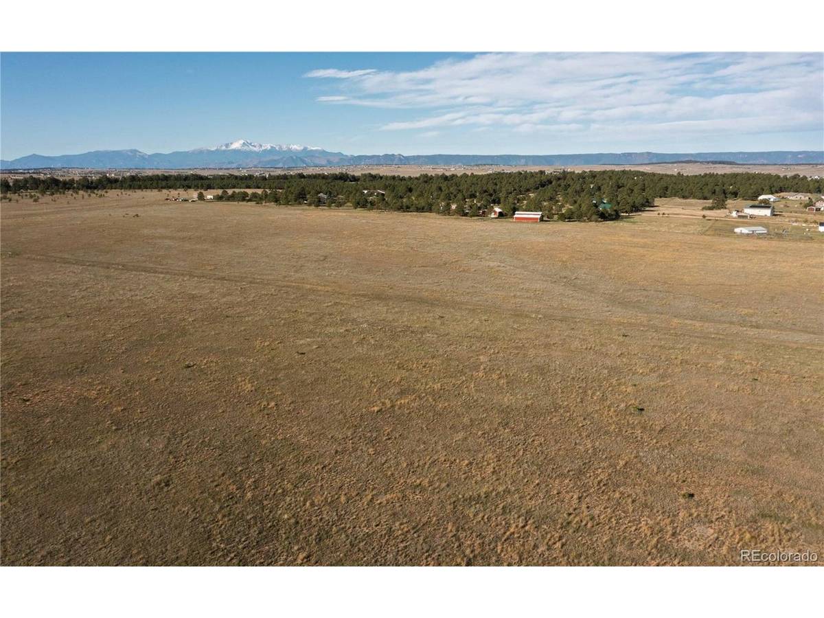 5 Walker, Colorado Springs, CO 80908