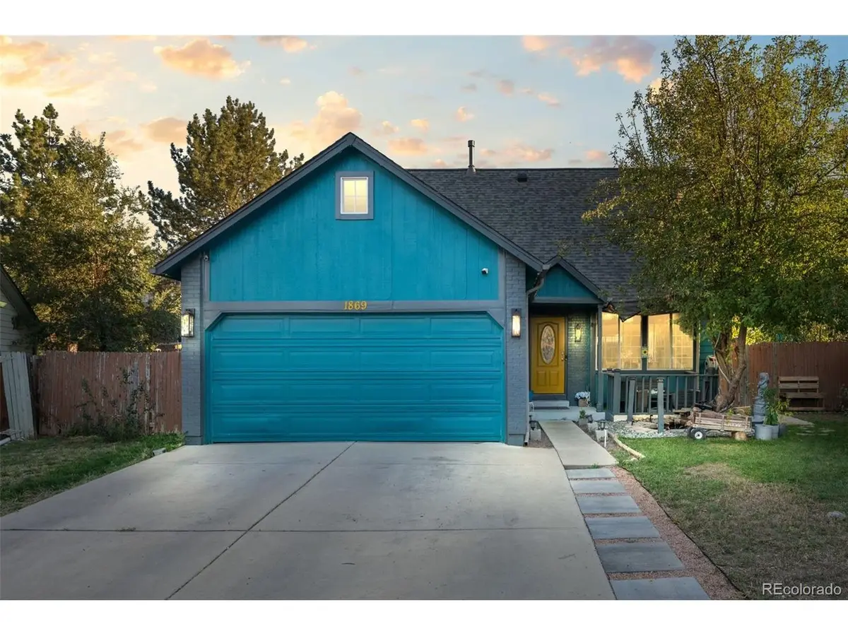 1869 Fraser, Aurora, CO 80011