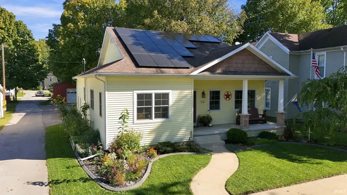240 W Morse ST, Markle, IN 46770